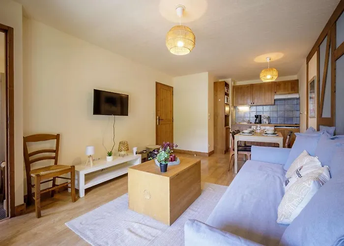 Centre Saint-lary 6 Pers, Balcon, Parking, Piscine, Sauna - Fr-1-296-416 *