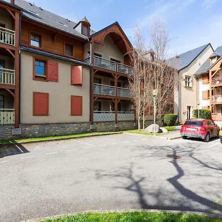 6 Pers. Au Centre-ville Avec Piscine, Sauna, Parking, Et Balcon - Fr-1-296-416 *